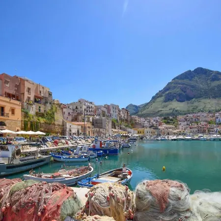 Lägenhet Seafront In Alcamo