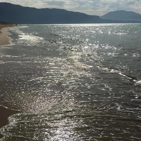 Lägenhet Seafront In